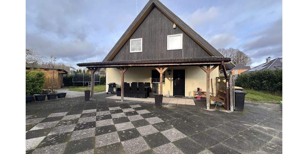 Einfamilienhaus Ahrensbök - 4 Zimmer, 180 m&sup2;, 429.000&euro; | Angebot:25708076