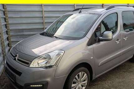 Citroen Berlingo 117.760 km 10.900 &euro; Lübeck 23556