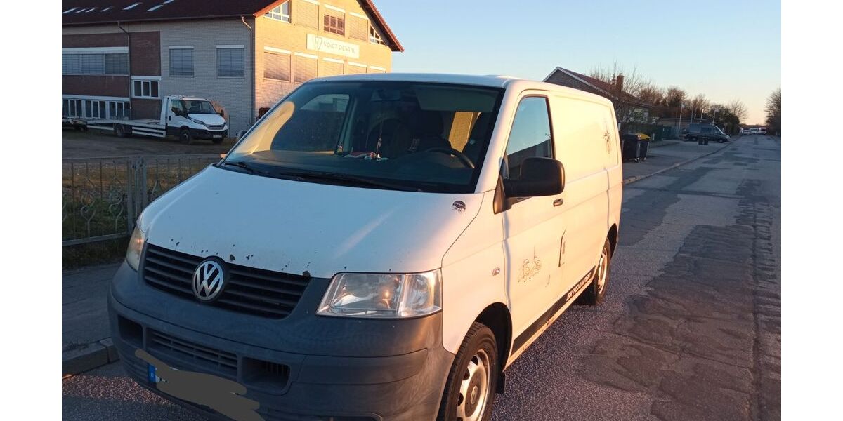 VW T5 Transporter 387.161 km 5.000 &euro; Lübeck 23554