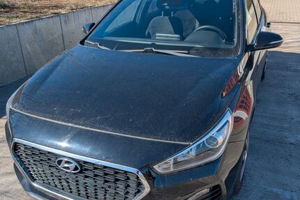 Hyundai i30 129.700 km 9.700 &euro; Schönberg 23923