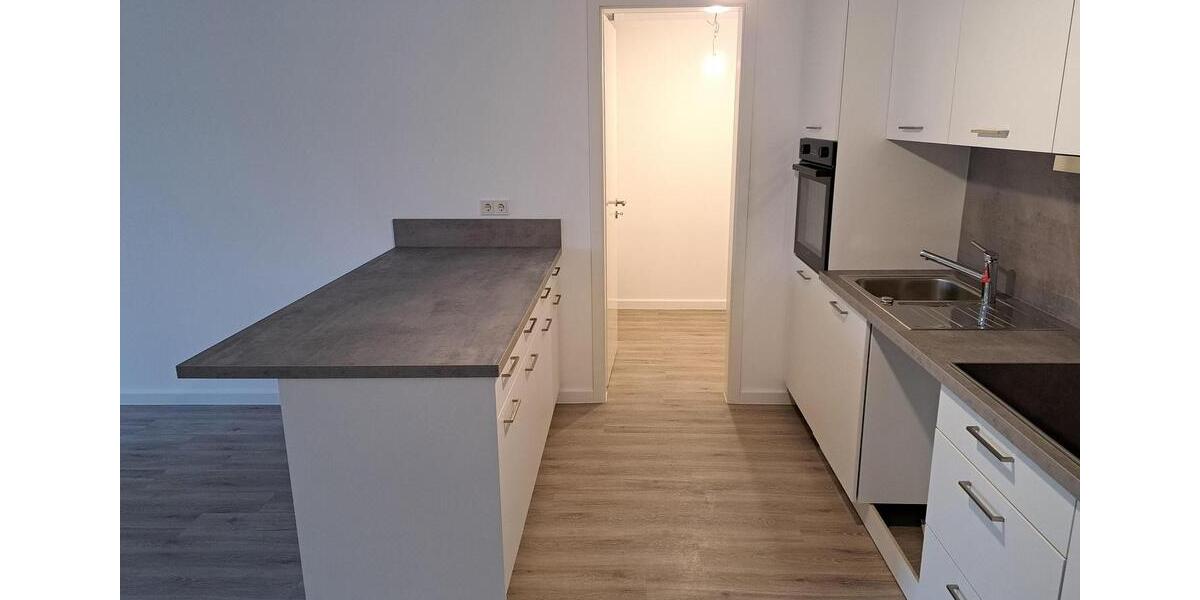 Erdgeschoßwohnung Bad Oldesloe - 2 Zimmer, 90 m&sup2;, 1.170&euro; | Angebot:26399517