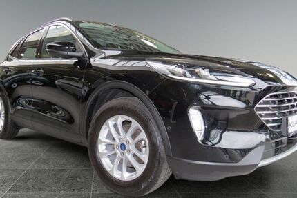 Ford Kuga 67.800 km 21.290 € Lübeck 23562