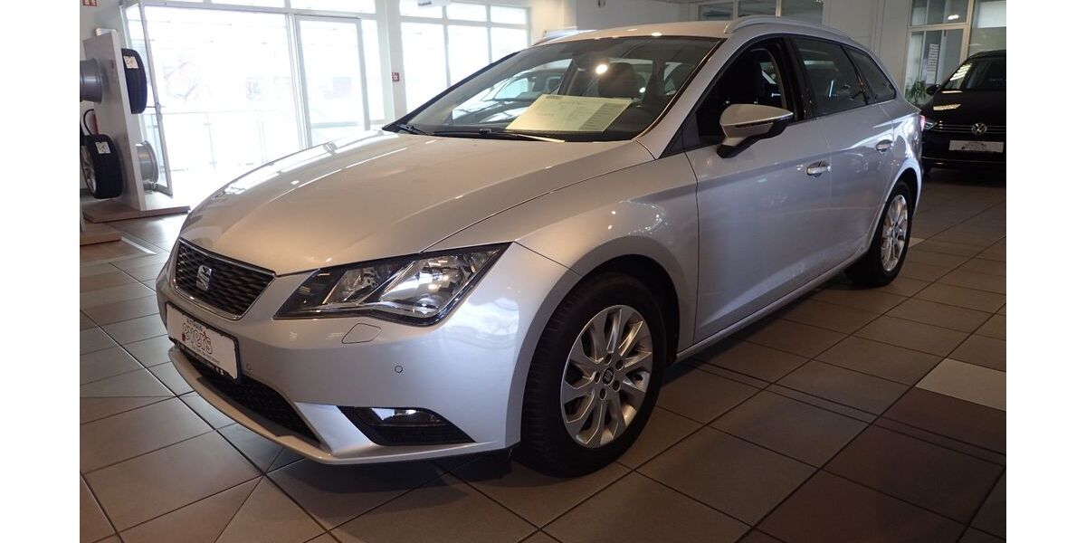 Seat Leon 122.930 km 12.990 &euro; Lübeck 23554