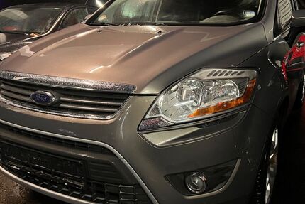 Ford Kuga 223.000 km 4.350 &euro; Lübeck 23560