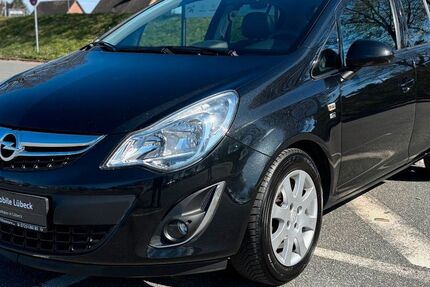 Opel Corsa 82.000 km 6.790 &euro; Lübeck - St. Lorenz Süd 23558