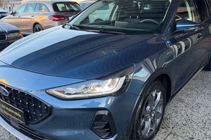 Ford Focus 49.600 km 17.990 &euro; lübeck 23556