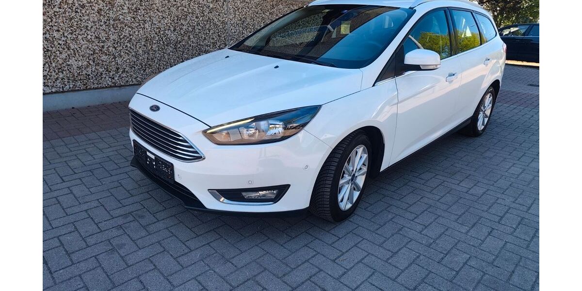 Ford Focus 134.000 km 6.600 &euro; Lübeck 23556
