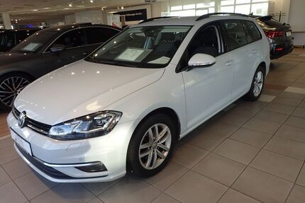 VW Golf 114.100 km 15.990 &euro; Lübeck 23554