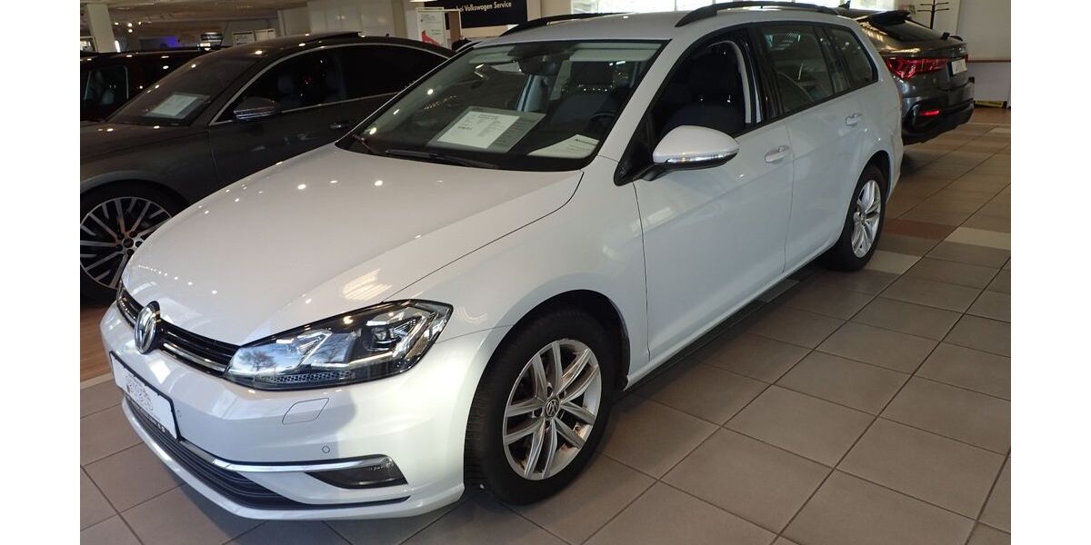 VW Golf 114.100 km 15.990 &euro; Lübeck 23554