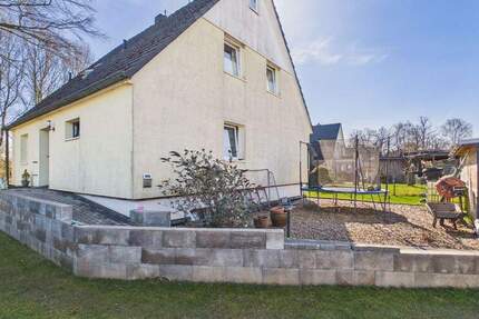 Haus Bad Oldesloe - 6 Zimmer, 130 m&sup2;, 329.000&euro; | Angebot:25798143