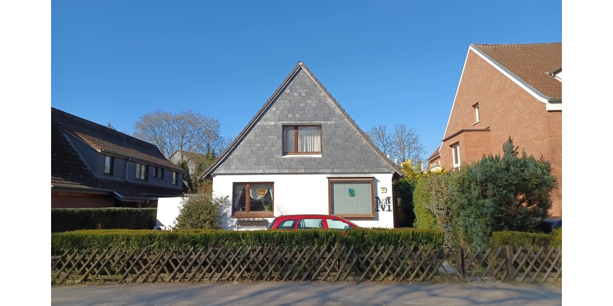 Freistehendes Einfamilienhaus in Bad Schwartau mit Garage - Einfamilienhaus Bad Schwartau | Angebot:25432337