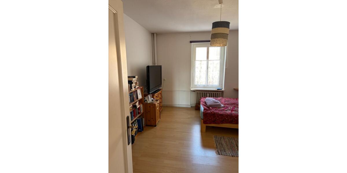 Etagenwohnung Lübeck Innenstadt - 3 Zimmer, 75 m&sup2;, 1.000&euro; | Angebot:26546941