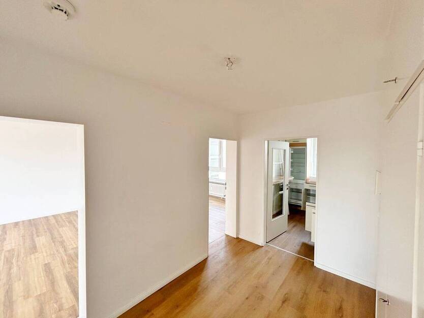 3-Zimmer Eigentumswohnung im 5.OG inkl. TG-Stellplatz in Lübeck St. Lorenz - Musikerviertel