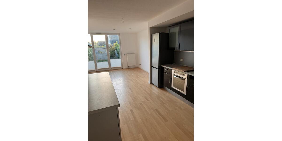 Reihenhaus Lübeck Sankt Jürgen - 2.5 Zimmer, 115 m&sup2;, 1.750&euro; | Angebot:27737917