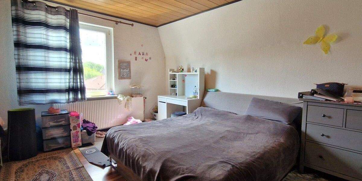 Mehrfamilienhaus, Wohnhaus Bad Oldesloe - 5 Zimmer, 183 m&sup2;, 329.000&euro; | Angebot:25277425