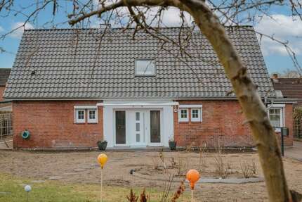 Haus Ratzeburg Vorstadt - 5.5 Zimmer, 147 m&sup2;, 489.000&euro; | Angebot:25591319