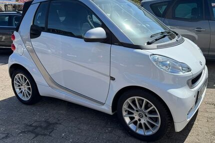 Smart ForTwo 74.530 km 7.490 &euro; Lübeck 23556