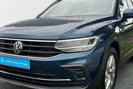 VW Tiguan 74.367 km 25.950 &euro; Groß Grönau 23627