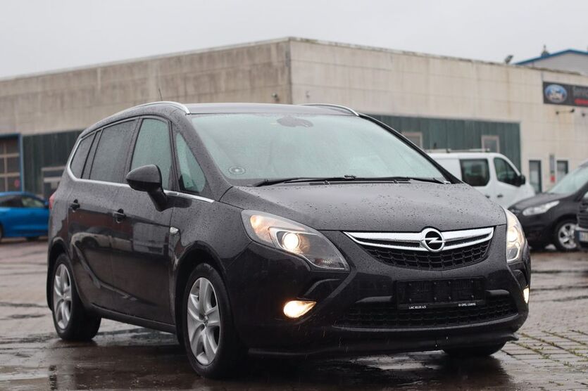 Opel Zafira 85.500 km 12.936 € Eutin 23701