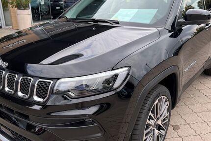 Jeep Compass 7.100 km 31.990 € Lübeck 23554