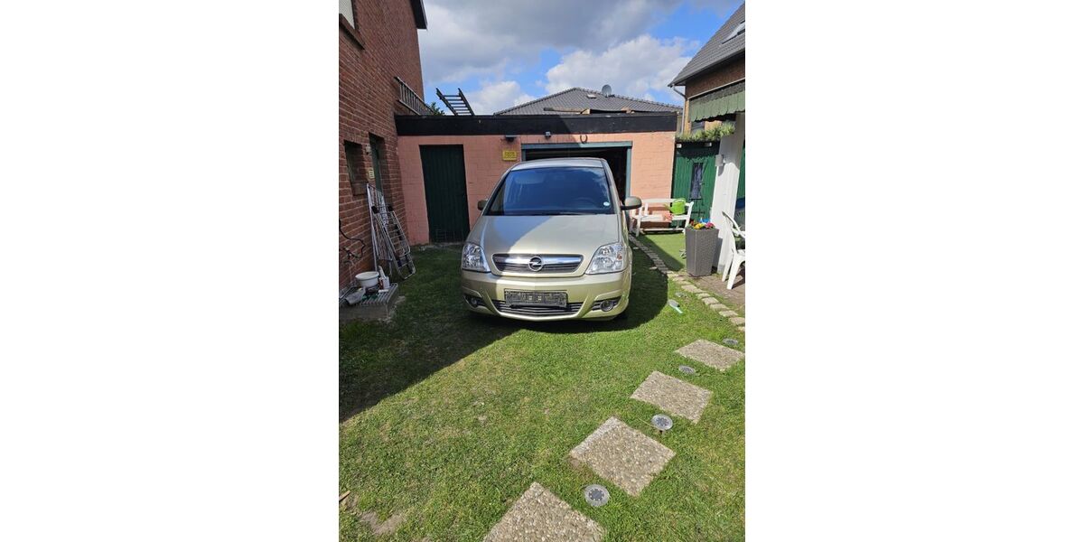 Opel Meriva 96.000 km 2.200 &euro; Reinfeld 23858