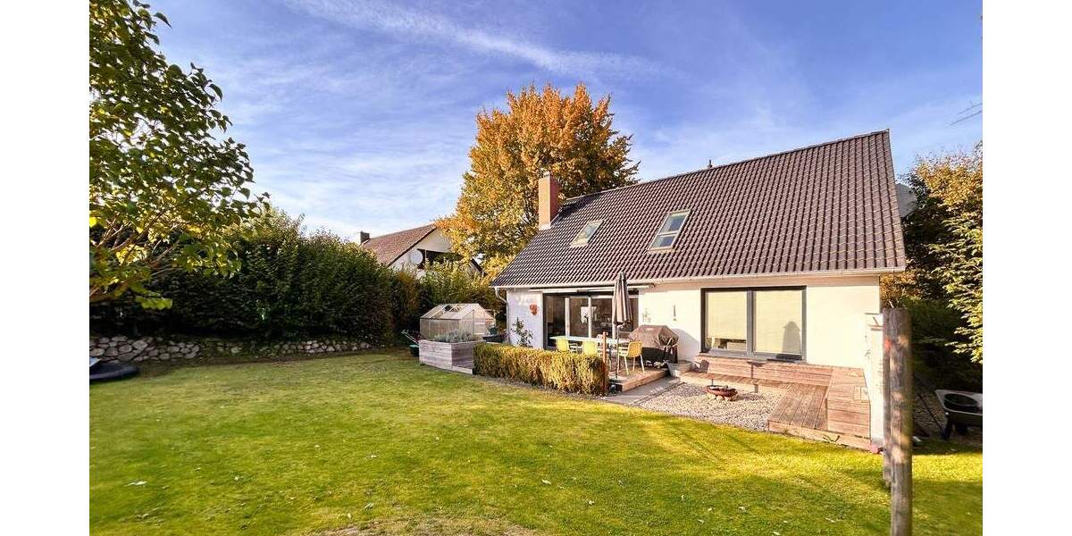 Befristet auf 6 Monate: Möbliertes Einfamilienhaus in begehrter Lage 5 zimmer