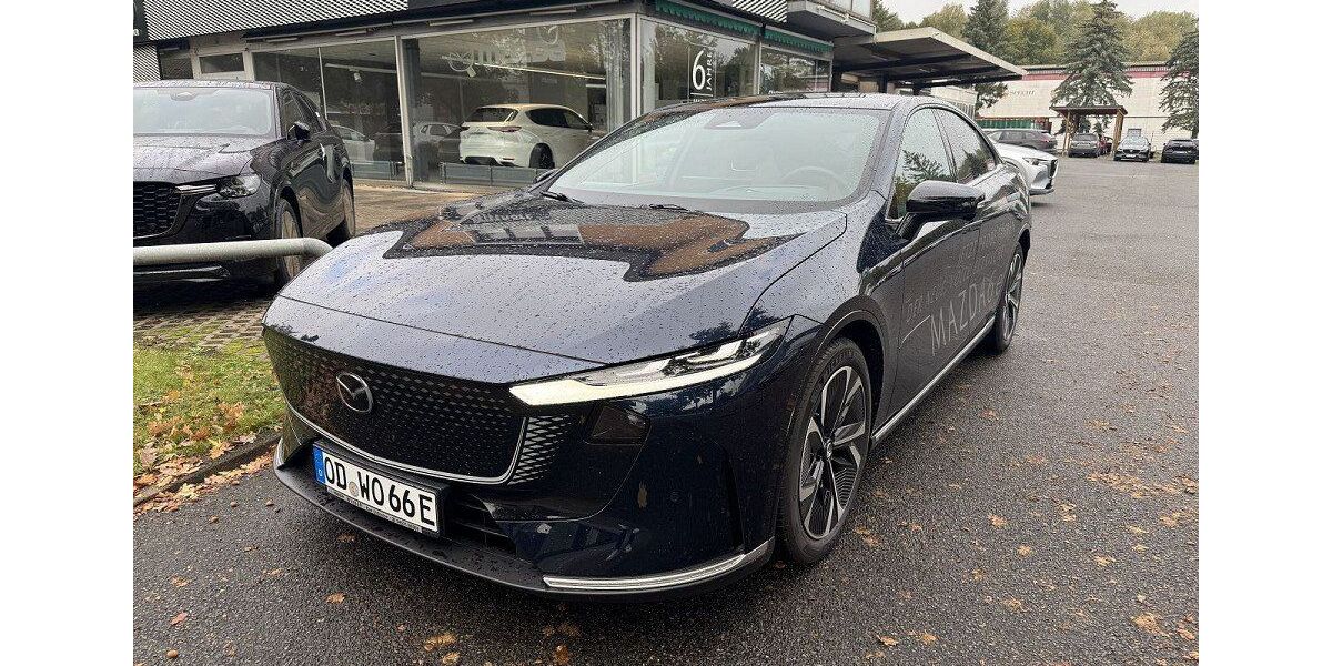 Mazda 6e 5.848 km 47.750 &euro; Bad Oldesloe 23843