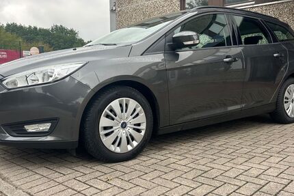 Ford Focus 165.000 km 4.900 &euro; Lübeck 23556
