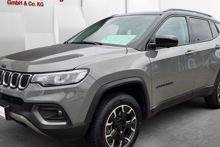 Jeep Compass 19.500 km 29.990 &euro; Lübeck 23554