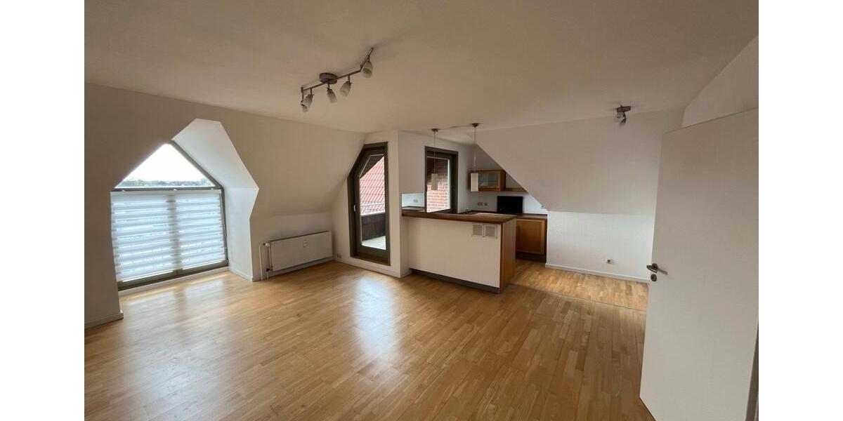 Dachgeschoßwohnung Stockelsdorf - 2 Zimmer, 51 m&sup2;, 730&euro; | Angebot:26420853