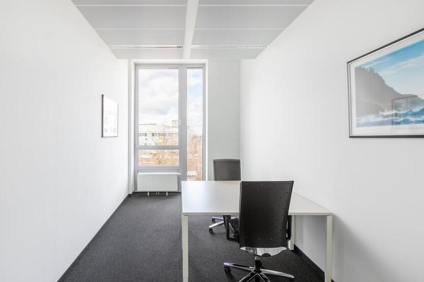 Privater Büroraum für 1 Person in Regus Campus Park