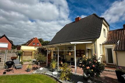 Haus Bad Segeberg - 4 Zimmer, 100 m&sup2;, 299.000&euro; | Angebot:25446765