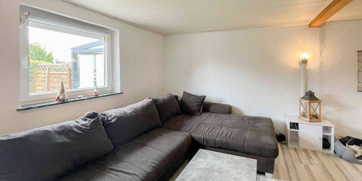 Doppelhaushälfte Lübeck Moisling - 3 Zimmer, 90 m&sup2;, 210.000&euro; | Angebot:26596084