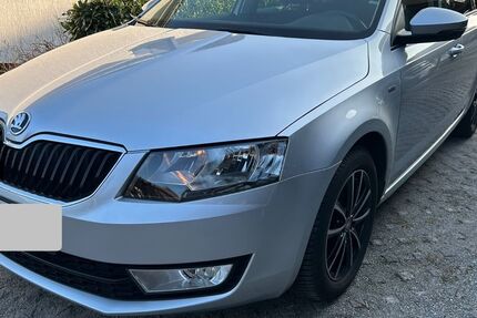 Skoda Octavia 87.500 km 19.470 &euro; Sereetz 23611