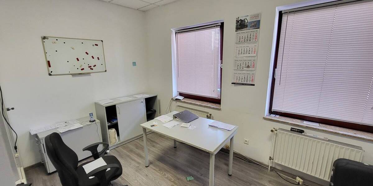 Gewerbeobjekt Lübeck / Sankt Lorenz Nord St. Lorenz Nord - 2 Zimmer, 73 m&sup2;, 1.100&euro; | Angebot:25670276