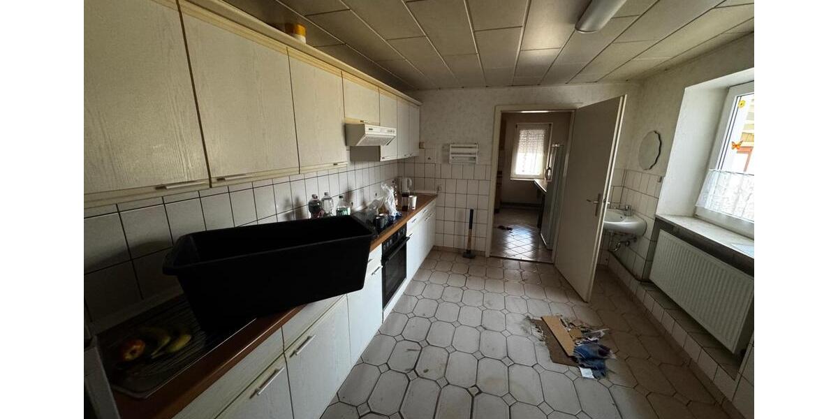 Einfamilienhaus Lüdersdorf - 15 Zimmer, 210 m&sup2;, 295.000&euro; | Angebot:26018777