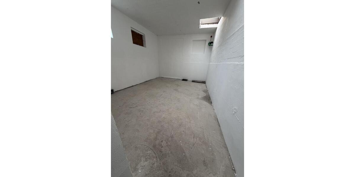 Gewerbeobjekt Lübeck Sankt Lorenz Nord - 2.700&euro; | Angebot:23640522