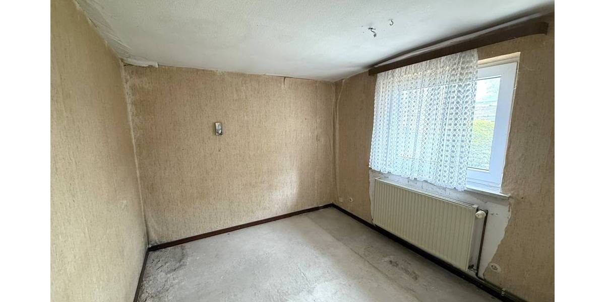 Doppelhaushälfte Bad Schwartau - 6 Zimmer, 90 m&sup2;, 245.000&euro; | Angebot:26475337