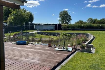 Massivhaus mit Wohnkeller, Traumgarten & Feldrandlage von PRIVAT zimmer