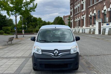 Renault Kangoo 180.000 km 5.999 &euro; Ahrensbök 23623