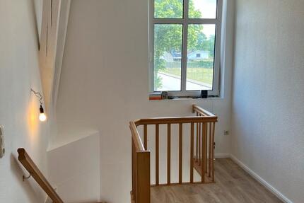 Wohnung Schönberg - 2.5 Zimmer, 72 m&sup2;, 750&euro; | Angebot:25055144