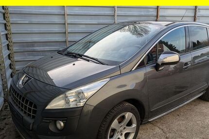 Peugeot 3008 224.386 km 4.450 &euro; Lübeck 23556