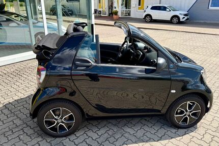 Smart ForTwo 28.904 km 14.350 &euro; Reinfeld 23858