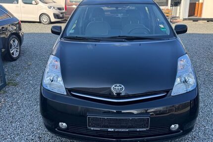 Toyota Prius 71.000 km 7.250 &euro; Stockelsdorf 23617