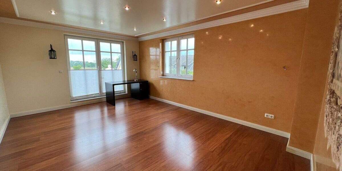 Exkl. Energiesparhaus in hochwertiger Bauweise mit traumhaften Ausblick, in ruhiger zentraler Lage 7 zimmer