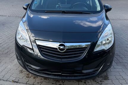 Opel Meriva 224.000 km 2.700 &euro; Lübeck 23556