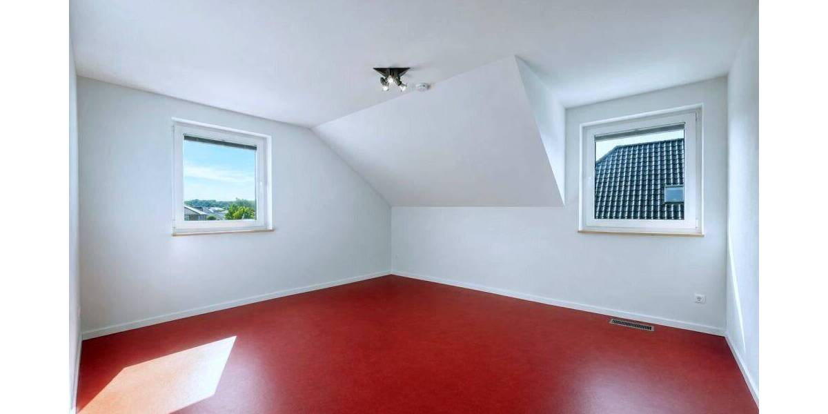 Einfamilienhaus Timmendorfer Strand / Niendorf Niendorf/Ostsee - 6 Zimmer, 141 m&sup2;, 669.000&euro; | Angebot:26863521