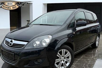 Opel Zafira 130.500 km 5.499 € Lübeck 23560