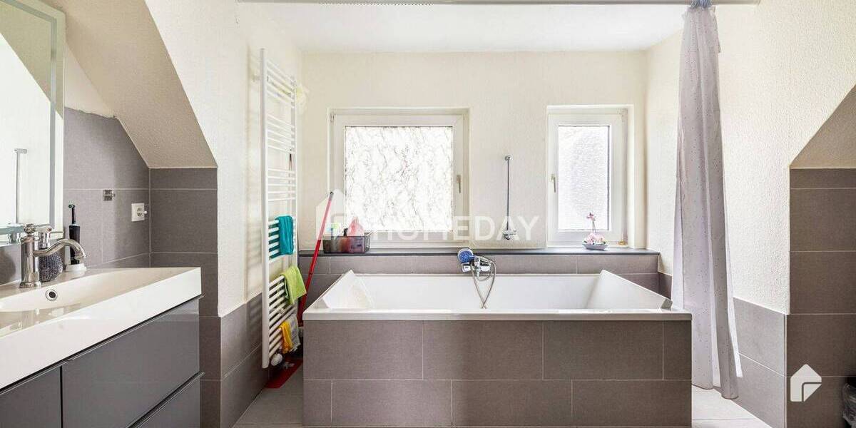 Einfamilienhaus Bad Segeberg - 5 Zimmer, 122 m&sup2;, 375.000&euro; | Angebot:25694069