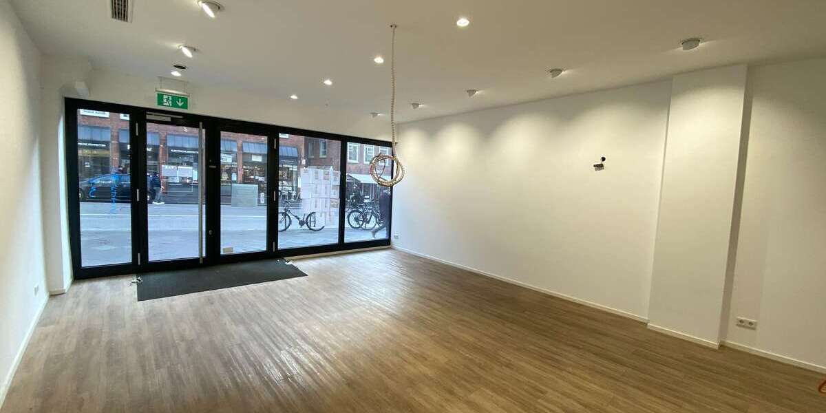 Einzelhandel in Lübeck 3.700 € 110 m² zimmer
